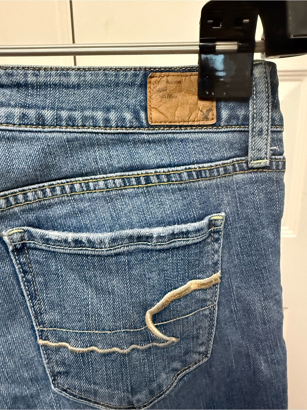 American Eagle Outfitters Women's Dark Blue Skinny Jeans - Picture 8 of 11